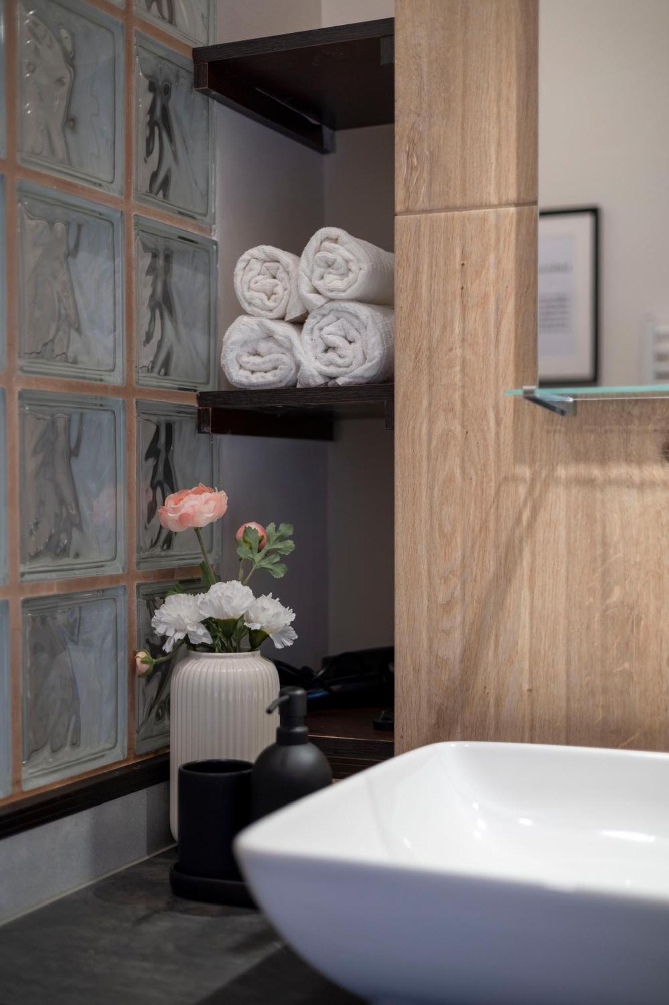 Stylish & Cozy City Center Apartment By Prestige Homes ブダペスト エクステリア 写真