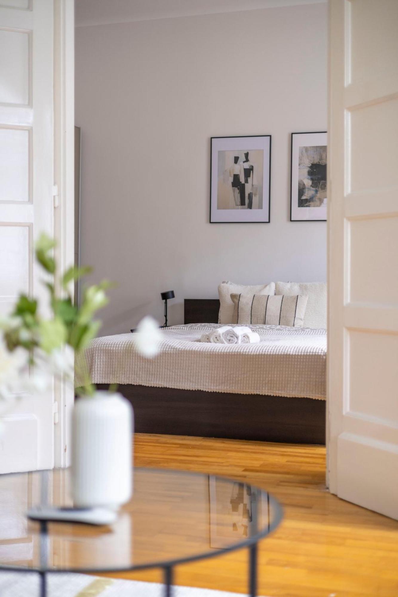 Stylish & Cozy City Center Apartment By Prestige Homes ブダペスト エクステリア 写真